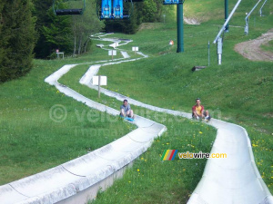 Ricou and Fabian at the toboggan run (2) (300x)