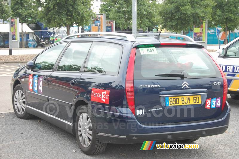 Une voiture de France Télévisions