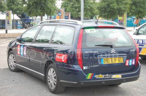 A France Télévisions car (663x)