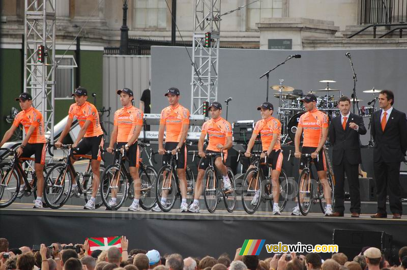 Een deel van het Euskaltel Euskadi wielerteam
