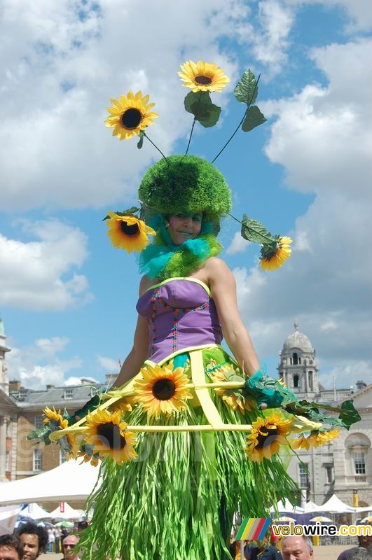 One of the sunflower girls in the Village Départ