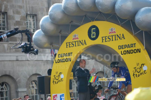 Tom Boonen de Quick.Step Innergetic au départ de son prologue (620x)