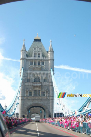 Le Tower Bridge (1) (680x)