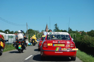 Christian Prudhomme in the official Tour de France car (618x)