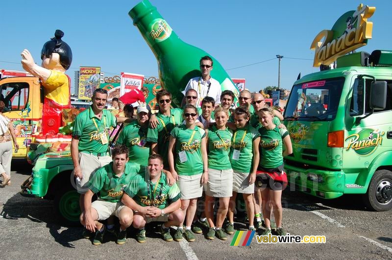 The whole team of the Panach' advertising caravan