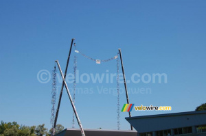 Even more bikes hanging in the air!! (398x)