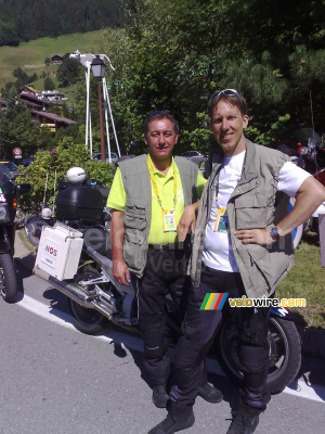 Gio Lippens and his driver Guido van Calster for NOS Radio Tour de France in Le Grand-Bornand (734x)