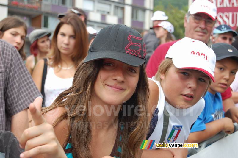 One of the spectators in Briançon ... who wanted me to take a picture!