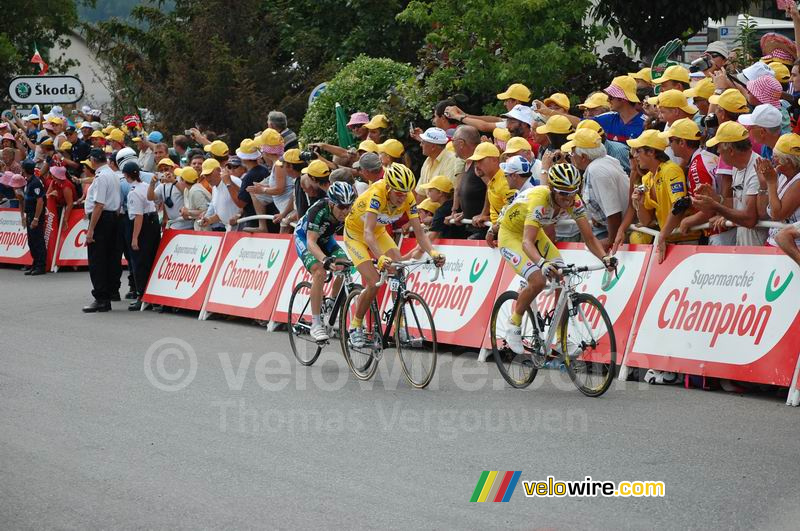 Iban Mayo (Saunier Duval), Michael Rasmussen (Rabobank) & Levi Leipheimer (Discovery Channel)