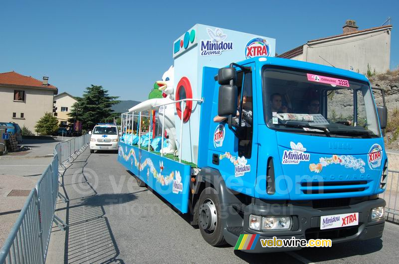 La caravane publicitaire X-Tra Minidou (2)