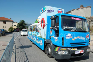 La caravane publicitaire X-Tra Minidou (2) (419x)