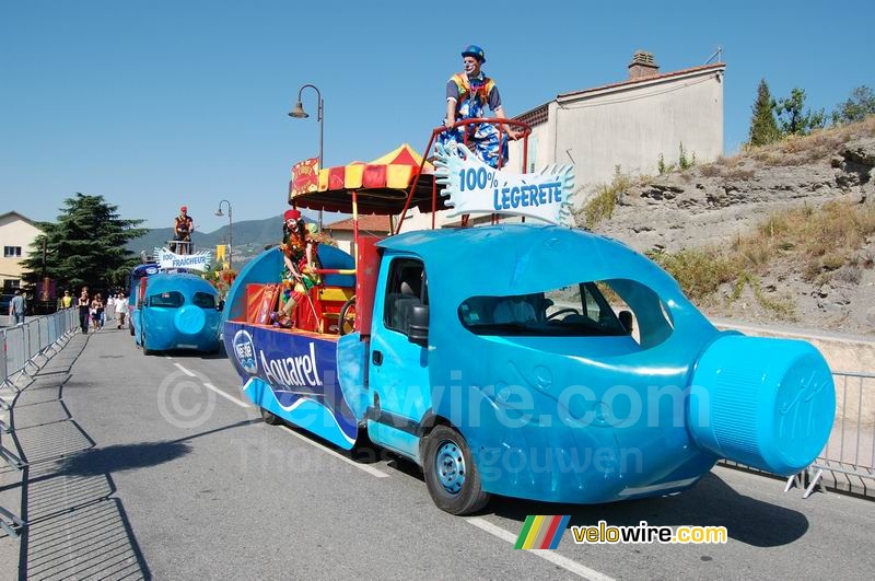 Les clowns dans la caravane publicitaire Nestlé Aquarel