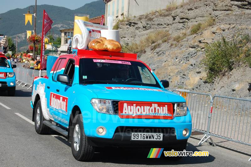 La caravane publicitaire Aujourd'hui en France (1)