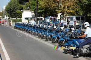 The police motors are perfectly aligned here (603x)