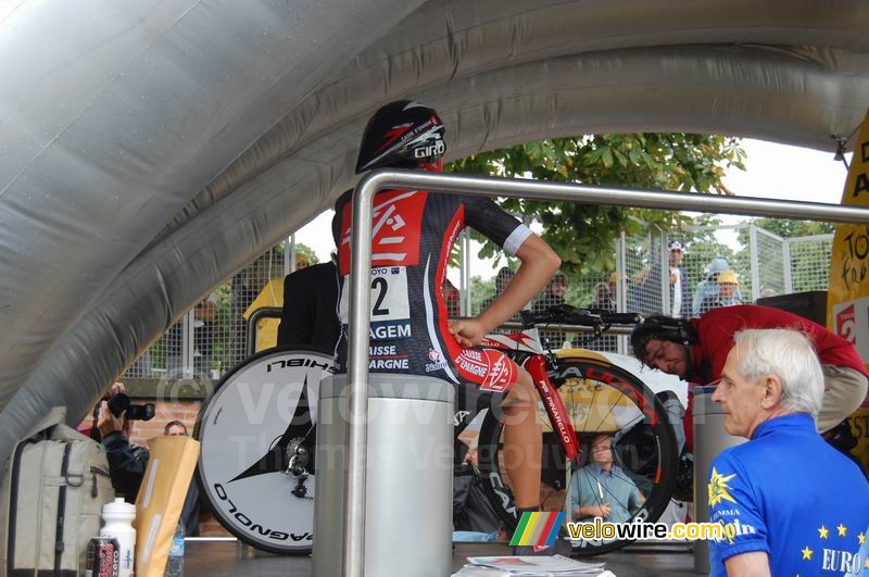 David Arroyo (Caisse d'Epargne) just before the start (Albi > Albi)