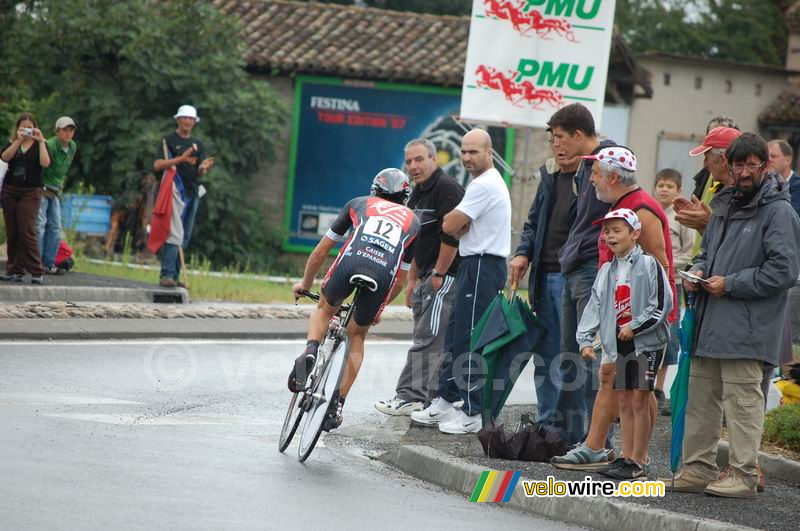 David Arroyo (Caisse d'Epargne) tijdens zijn tijdrit Albi > Albi (5)