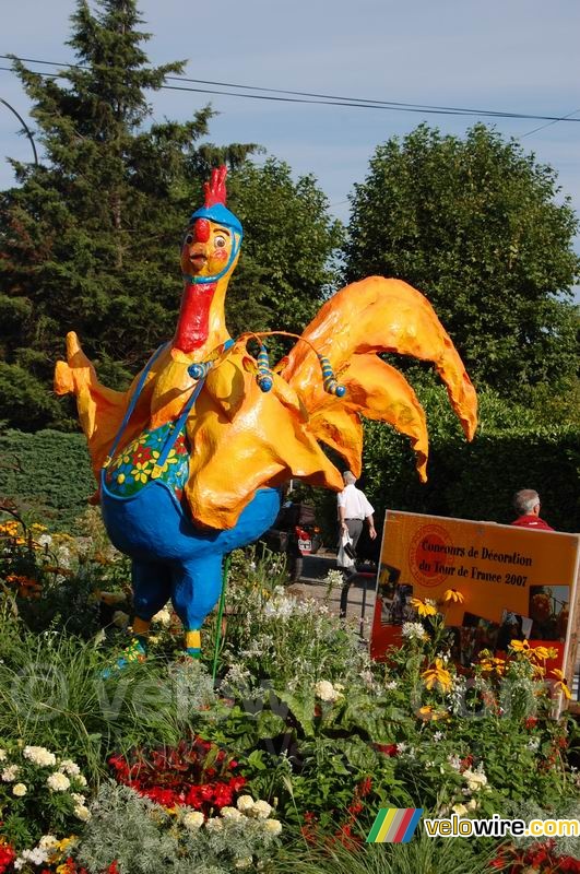 A cock in Mazamet which participates in the decoration contest