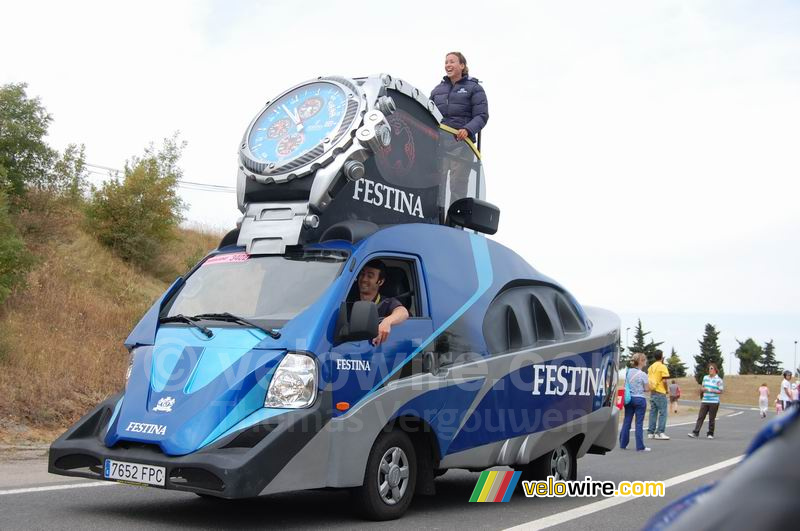 Festina advertising caravan: Valentine (2)