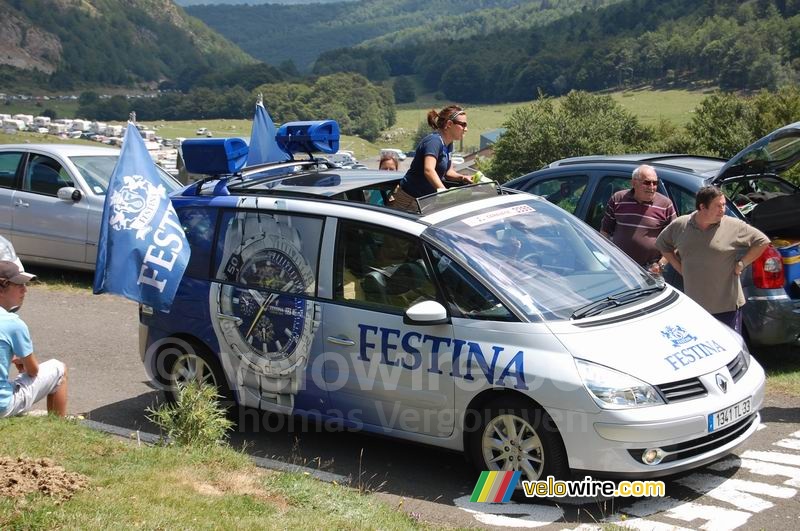 The Festina advertising caravan in the mountains (2)