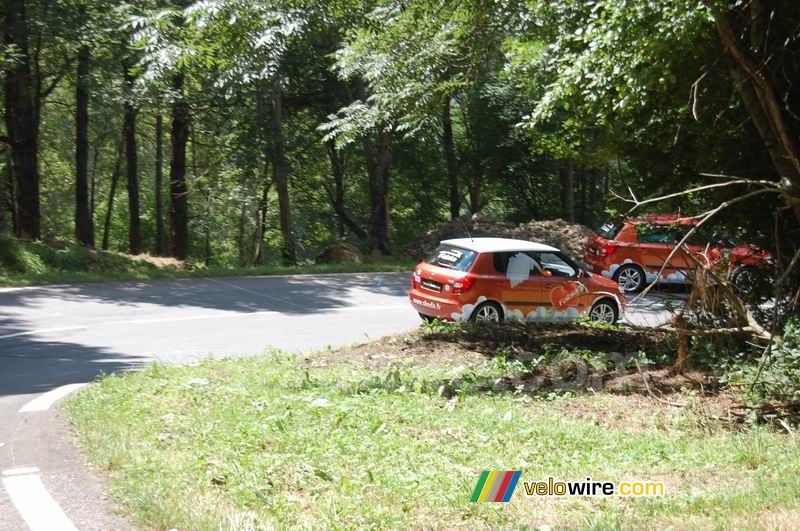 Two red Fabia's enter the woods