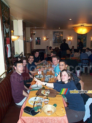 Manger au resto Flammekueche (221x)