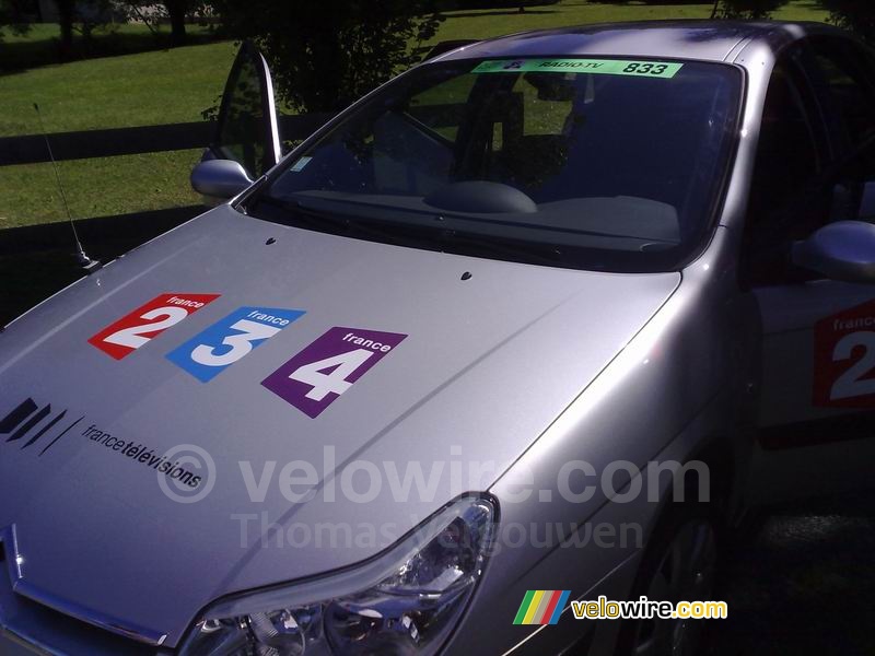 The France Télévisions car in which I spent this day ...