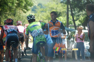 Murillo Fischer (Liquigas) vient d'avoir sa musette et Rabobank est prêt à en donner une ... (550x)