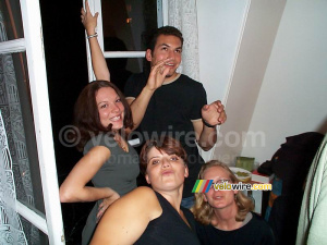 Virginie, Cédric, Virginie & Aude (352x)
