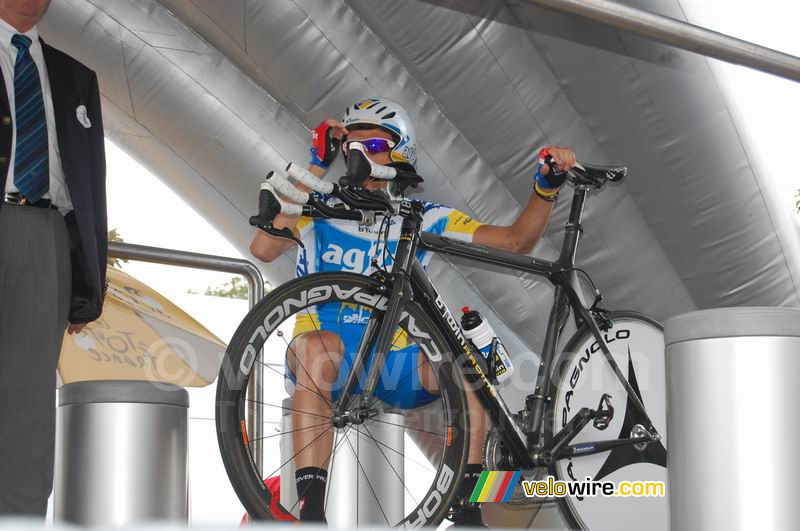 Christophe Moreau (AG2R) before the start in Cognac