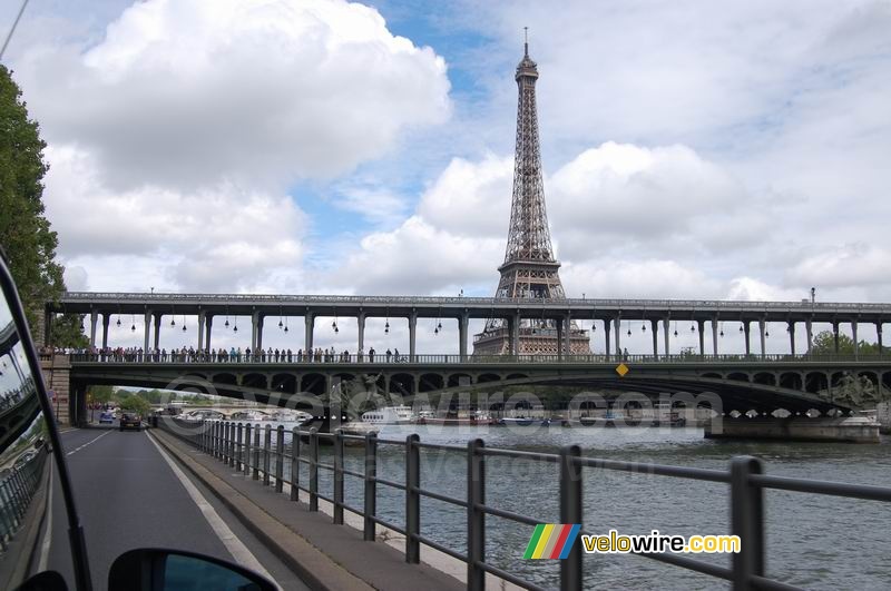 Back in Paris: the Eiffel tower and people on the Pont Bir Hakeim