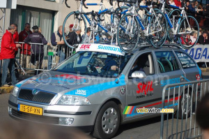 Une voiture de l'équipe Skil Shimano* (760x)