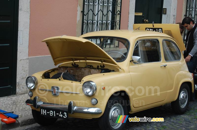 Een Fiat 600D (3)