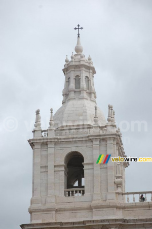 A tower of the Igreja de São Vicente de Fora church (189x)