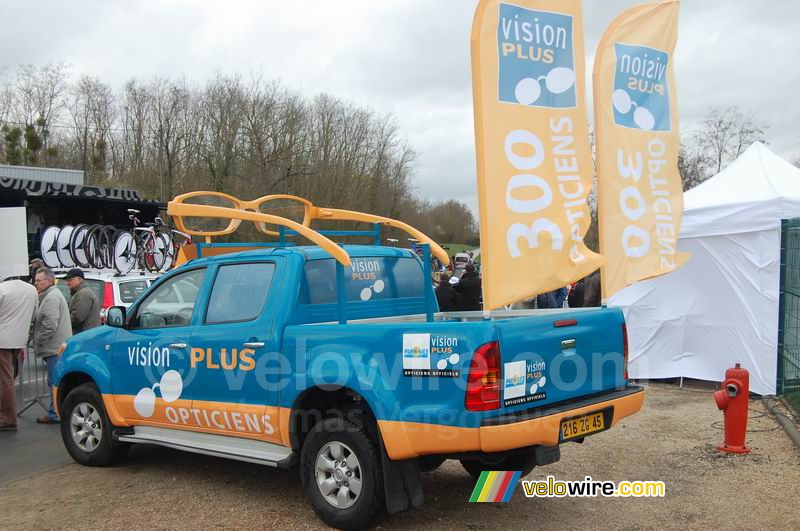 Une nouvelle voiture de Vision Plus - un nouveau partenaire de Paris-Nice