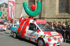 Champion advertising caravan (2) (637x)