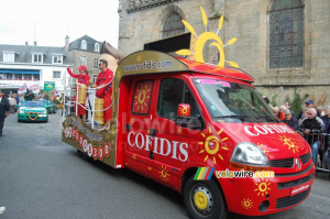 Cofidis advertising caravan (2) (533x)