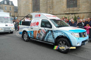 Ouest France advertising caravan (810x)
