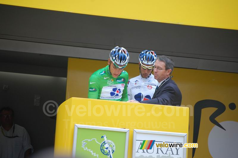 Philippe Gilbert in het groen & Rémy di Gregorio (Française des Jeux)