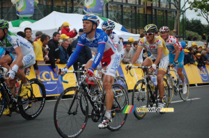 Nicolas Vogondy (Agritubel), Aurélien Passeron (Saunier Duval-Scott) & Thomas Voeckler (Bouygues Telecom) - arrivée à Saint-Brieuc (807x)