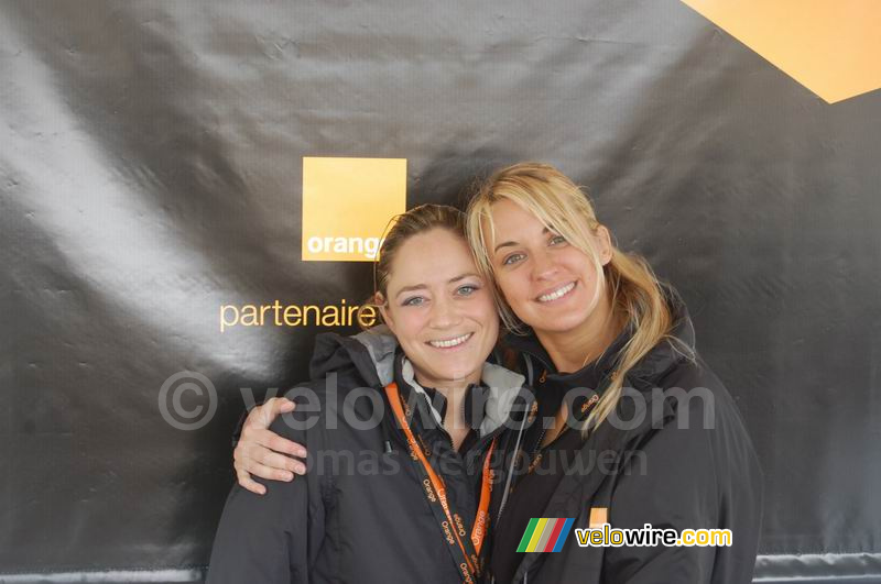 Marie-Atéa & Lydie, les hôtesses d'Orange au Relais Etape