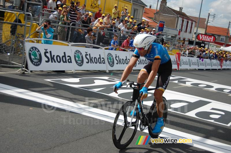 George Hincapie (Columbia) bij de finish in Cholet