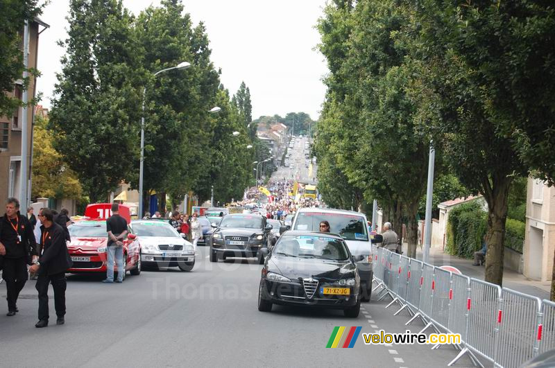 The crowd at the start of the stage in Cholet