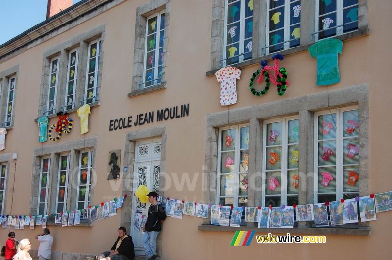 Décoration à Aigurande : l'école Jean Moulin bien décorée