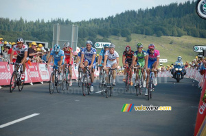 Fabian Cancellara (CSC Saxo Bank), Ronny Scholz (Gerolsteiner), Matteo Tosatto (QuickStep), Fabian Wegmann (Gerolsteiner), Nicolas Portal (Caisse d'Epargne), Manuel Quinziato (Liquigas) & Alessandro Ballan (Lampre) @ Super-Besse (578x)