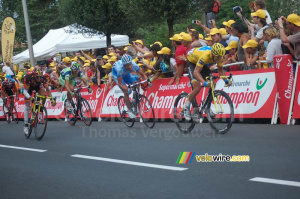 The sprint for the second place of the 7th stage between Brioude and Aurillac (336x)