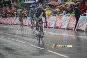 Ryder Hesjedal (Garmin Chipotle), Thomas Voeckler (Bouygues Telecom) & Wim Vansevenant (Silence Lotto) at the finish in Toulouse (440x)
