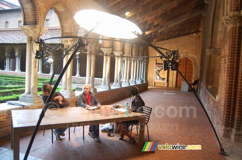 The discussion table with the lighting above it