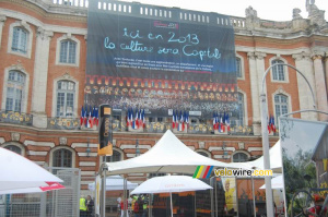 Orange's stand in the Village Départ in Toulouse (519x)
