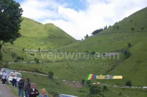 Le public sur le Col de Peyresourde (1) (590x)
