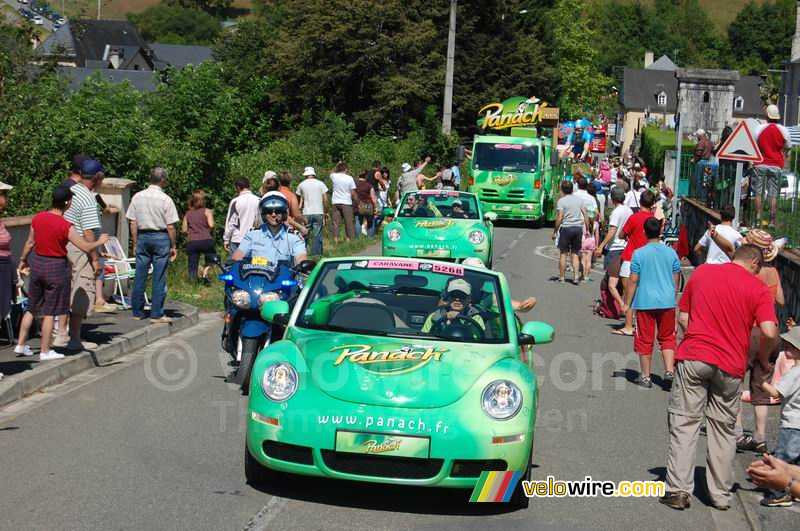 La caravane publicitaire Panach' à Rébénacq (2)